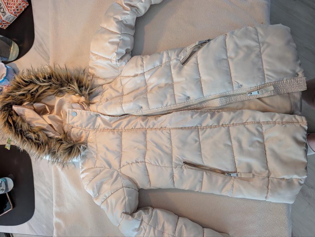 Meisjes winterjas maat 140 H&M, Kinderen en Baby's, Kinderkleding | Maat 140, Meisje, H&M, Ophalen of Verzenden, Zo goed als nieuw