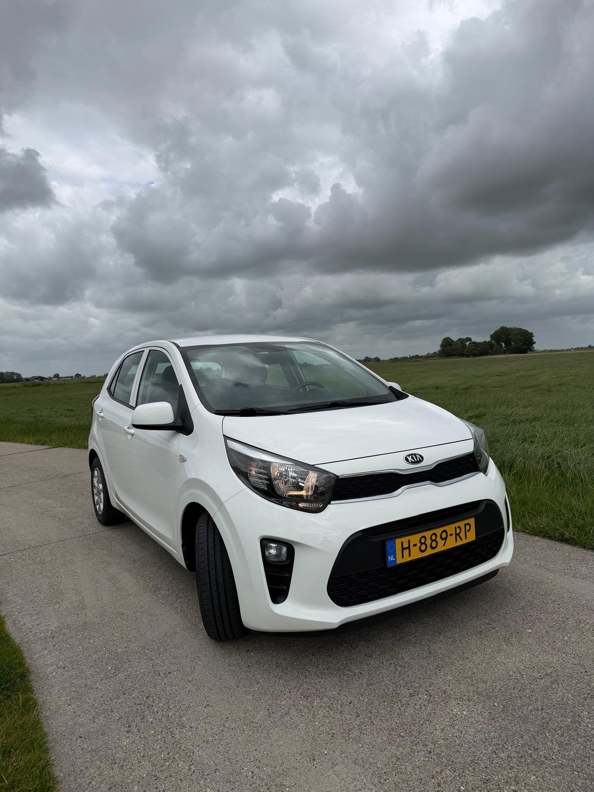 Kia Picanto 1.0 MPi 67pk 4-zits 2020 Wit, Voorwielaandrijving, Multifunctioneel stuurwiel, Zwart, 4 stoelen