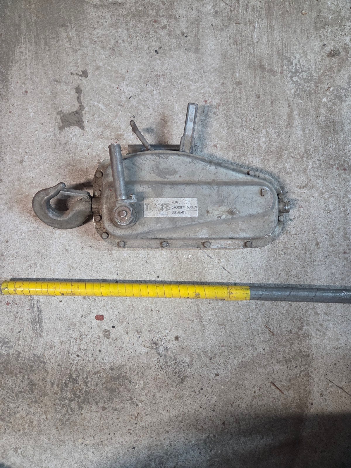 Tugger Lier S-13 - Verticaal 1500kg, Horizontaal 2500kg, Ophalen, Gebruikt, Handmatig
