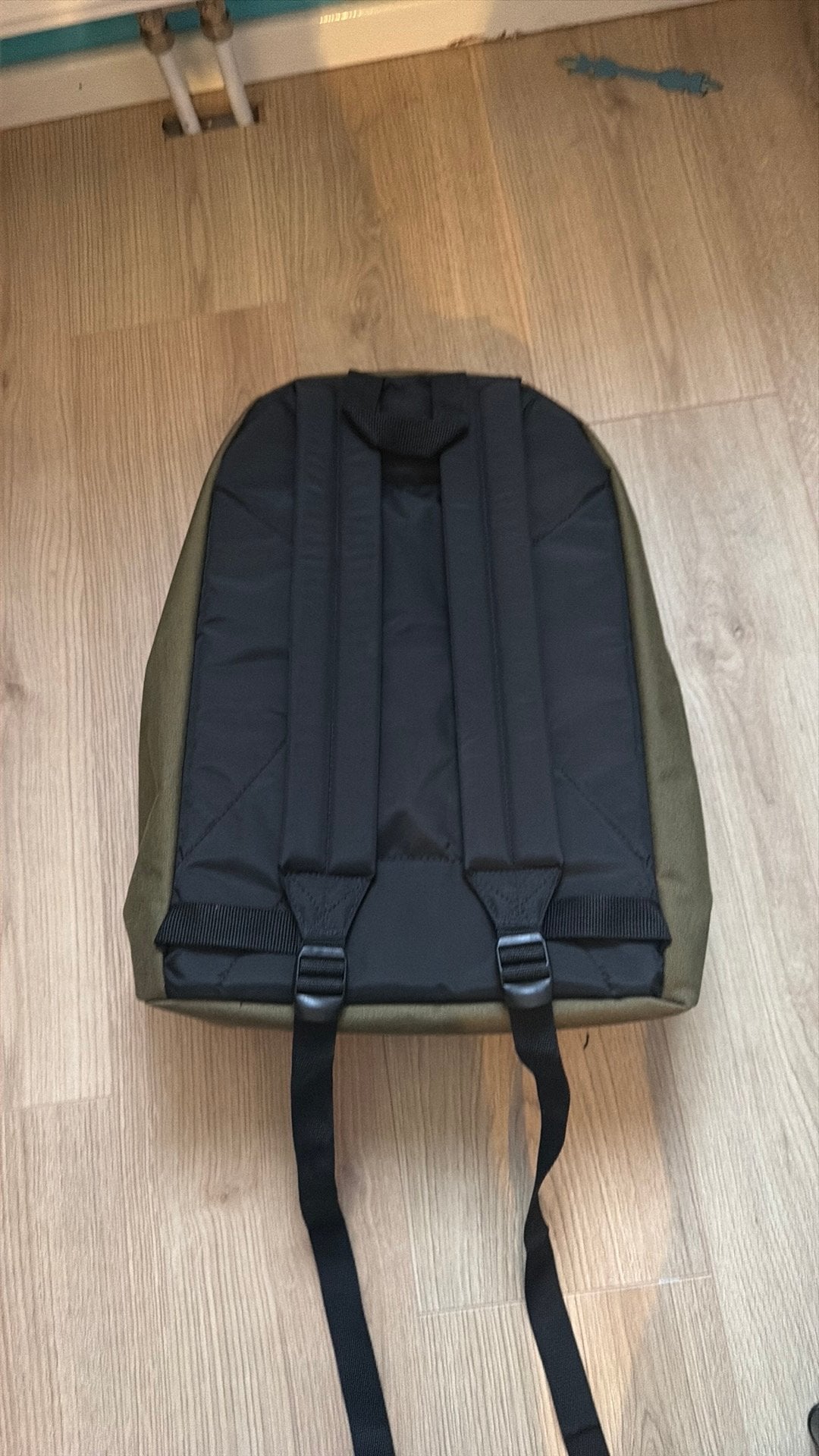 Eastpak rugzak groen, Ophalen of Verzenden, Waterdicht, 30 tot 45 cm, Eastpak