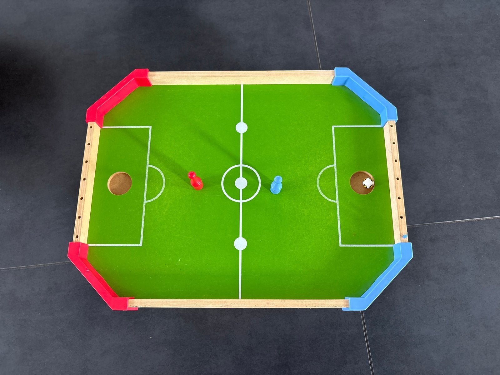 Tafelvoetbalspel - Compact en Draagbaar, Ophalen, Gebruikt
