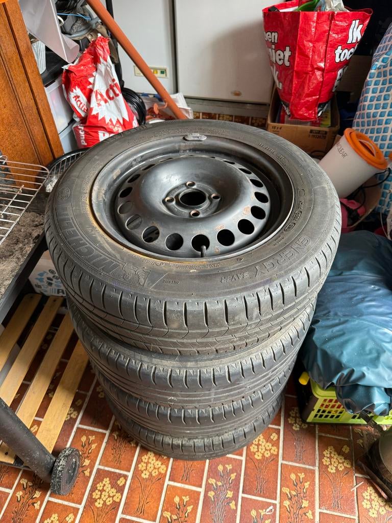 Michelin Energy Saver banden met velgen 185/65R15, Ophalen of Verzenden, Gebruikt