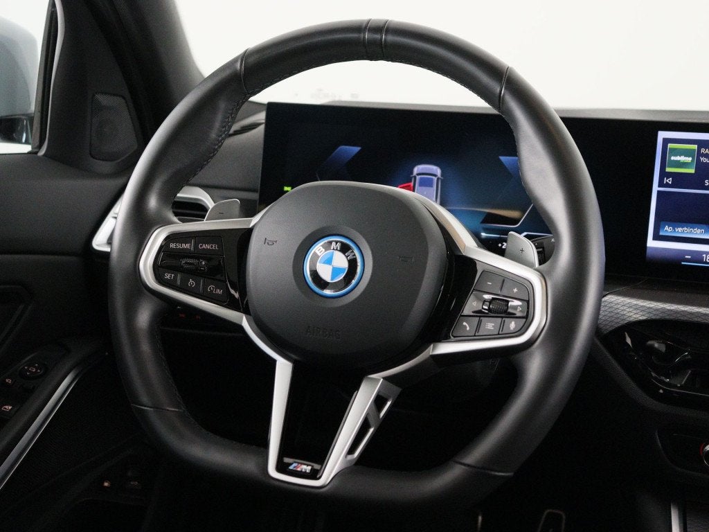 BMW 3 Serie Touring 330e M-Sport SoH 100% (bj 2025), Automaat, Achterwielaandrijving, Gebruikt, 4 cilinders