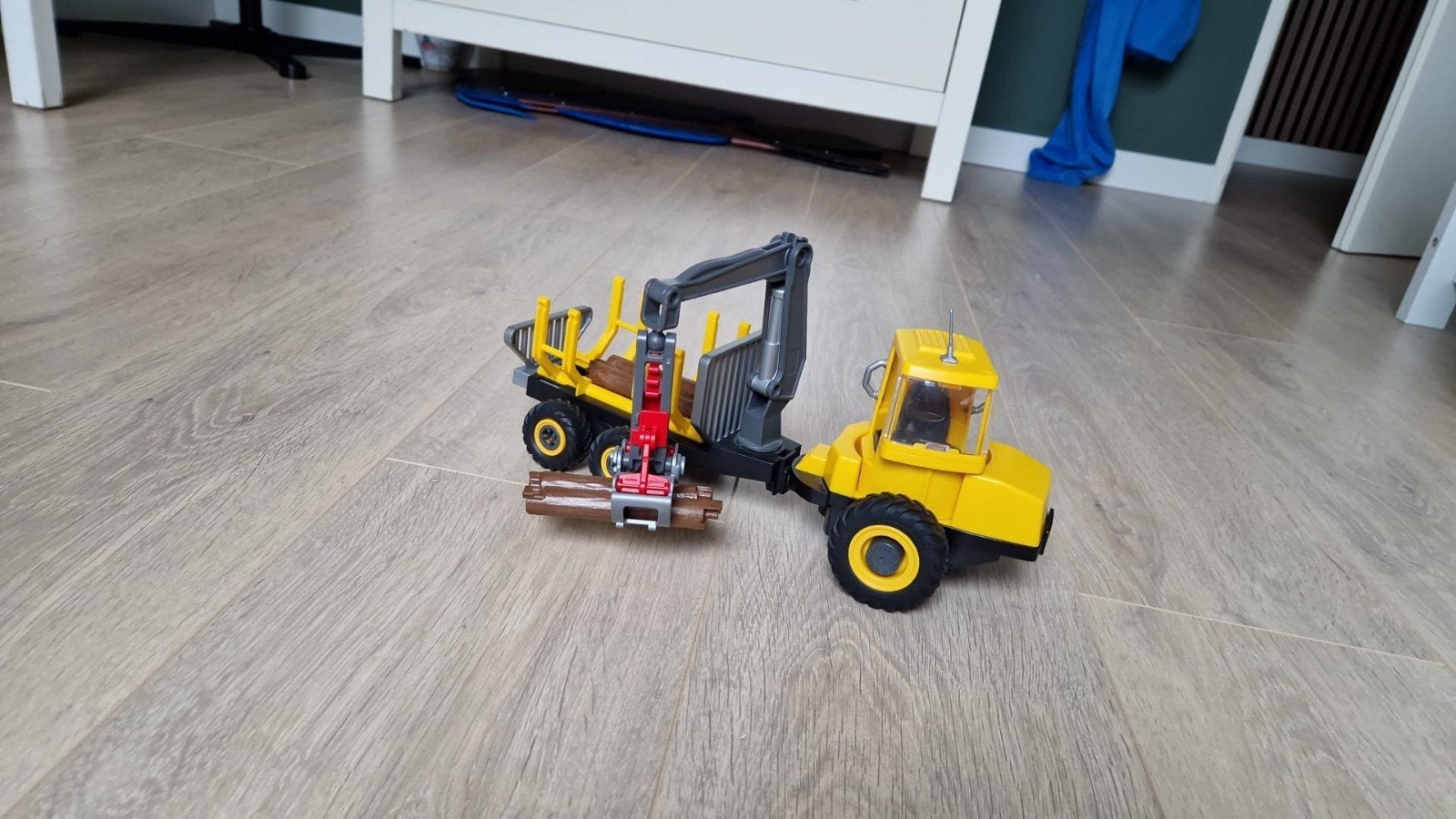playmobil wagen met kraan en boomstammen, Ophalen of Verzenden, Gebruikt