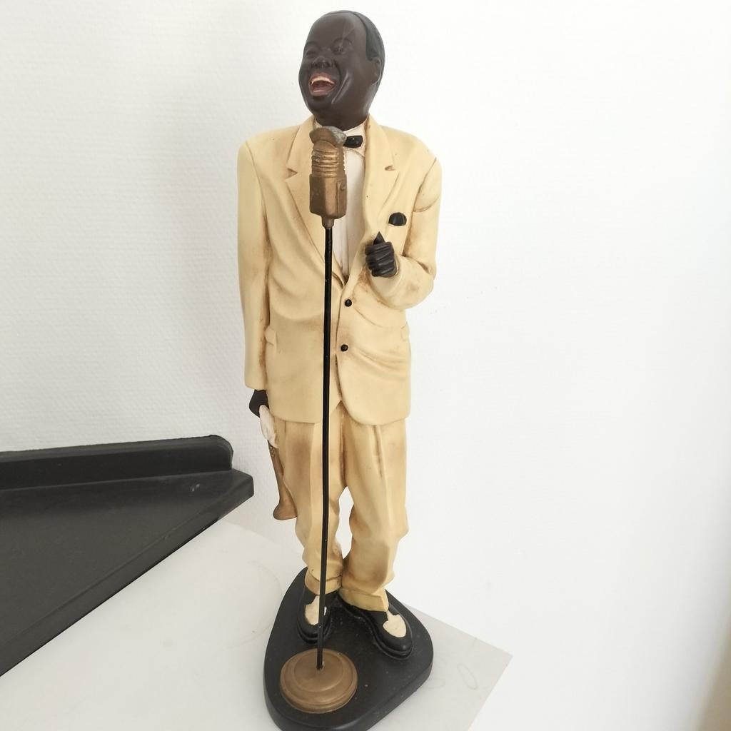 Beeld van Louis Armstrong met microfoon, Verzamelen, Ophalen of Verzenden, Mens