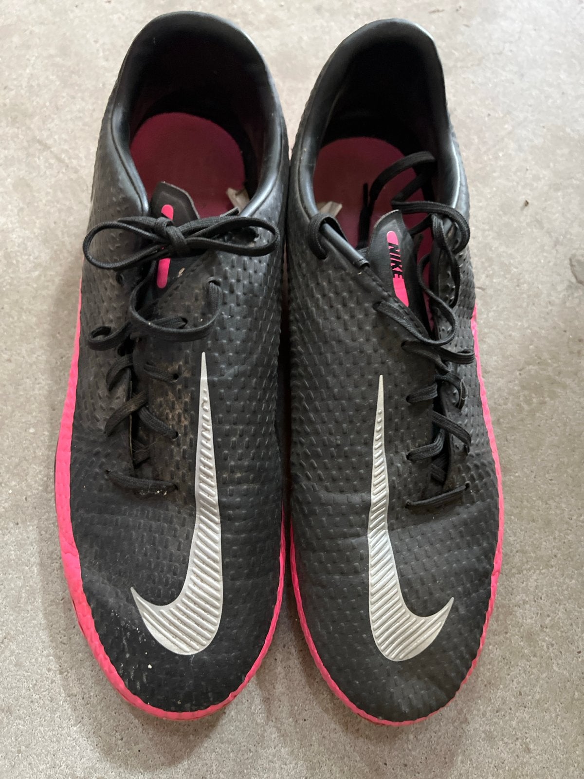 voetbalschoenen - nike -Maat 44,5, Ophalen of Verzenden, Gebruikt, Schoenen