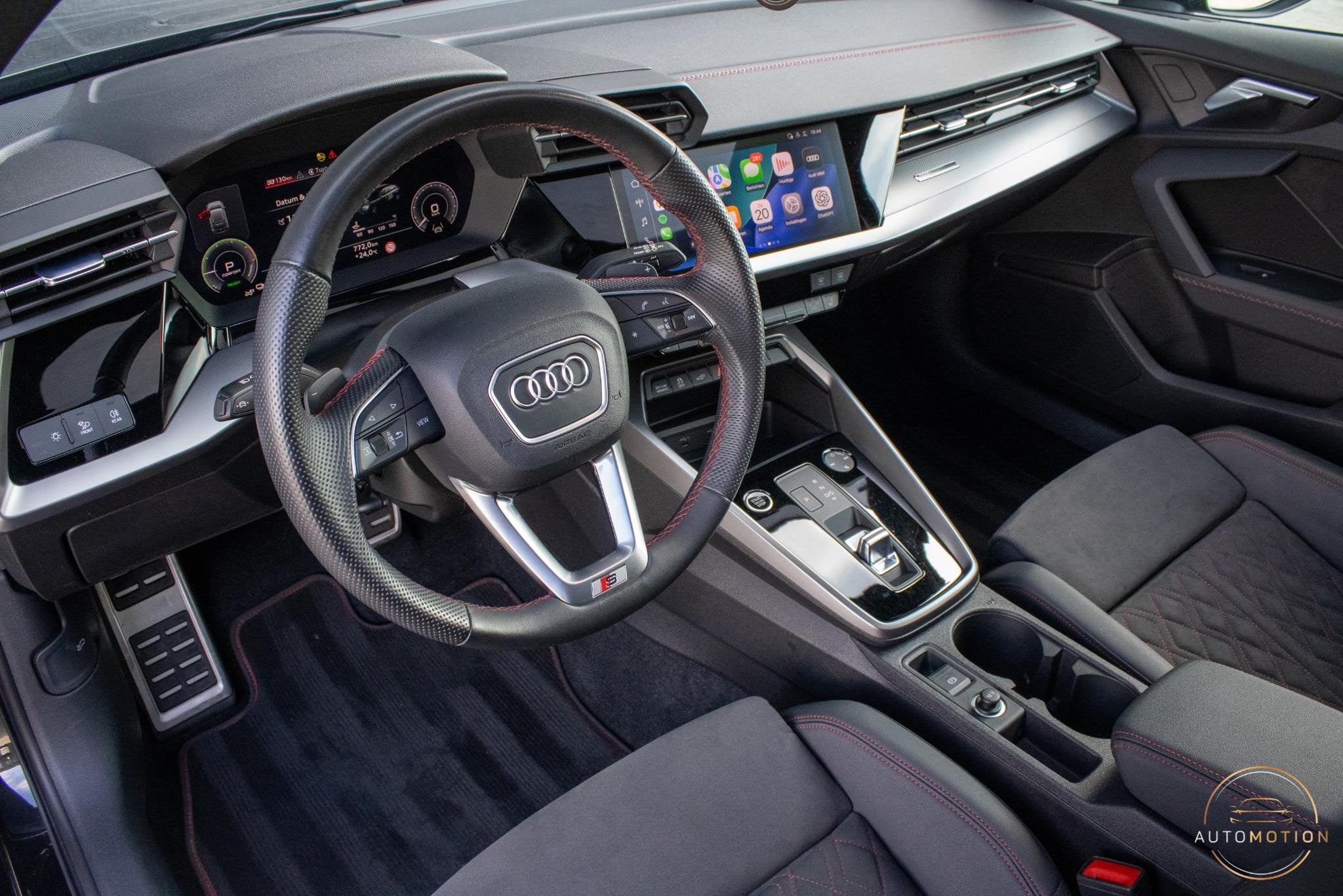 Audi A3 Sportback 40 TFSIe S line RS Bekleding MATRIX PANO M, Auto's, Dealer onderhouden, Stof, Gebruikt, 4 cilinders