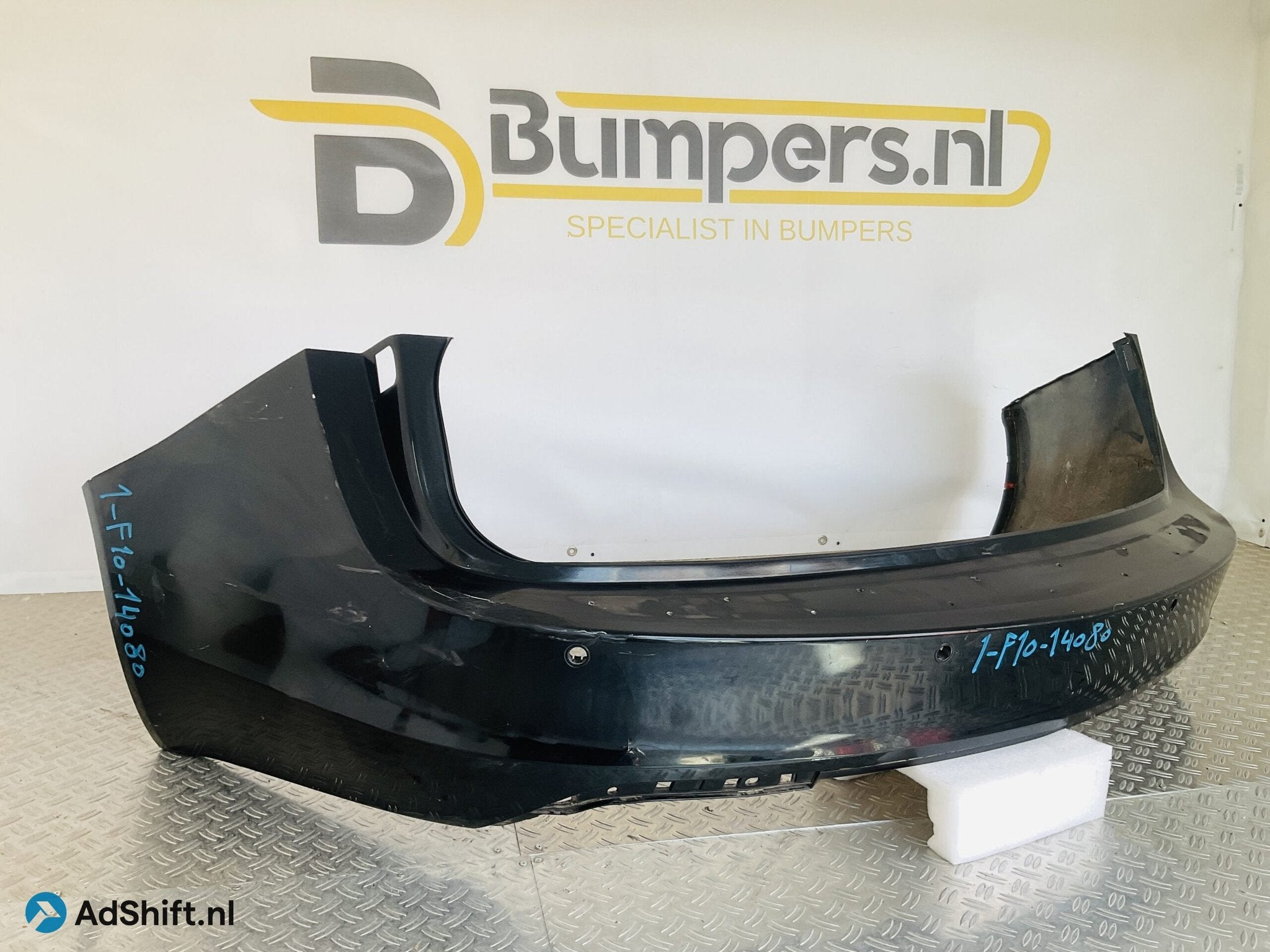 Bumper Opel Insignia Sport Tourer 13239098 Achterbumper 1-F1, Auto-onderdelen, Bumper