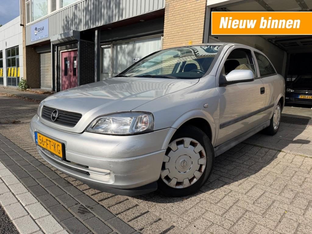 Opel ASTRA 1.6 Pearl AUTOMAAT 3DRS RIJDT GOED NAP APK 7-2027, Auto's, 1063 kg, Gebruikt, 4 cilinders, 49 €/maand