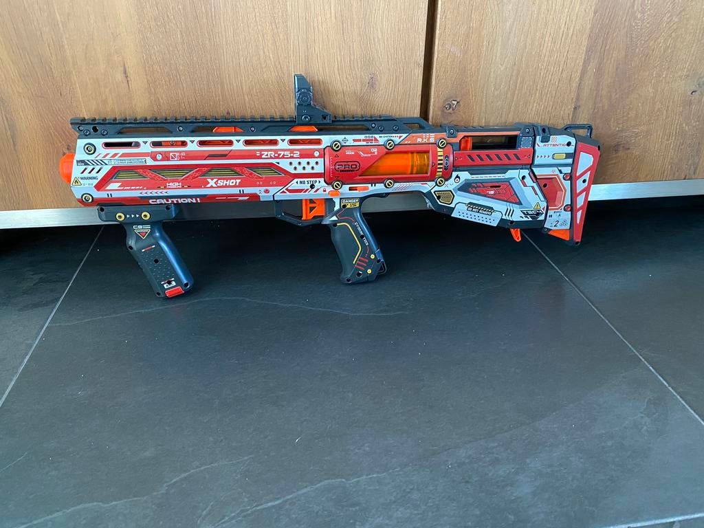X shot longshot, Ophalen of Verzenden, Zo goed als nieuw