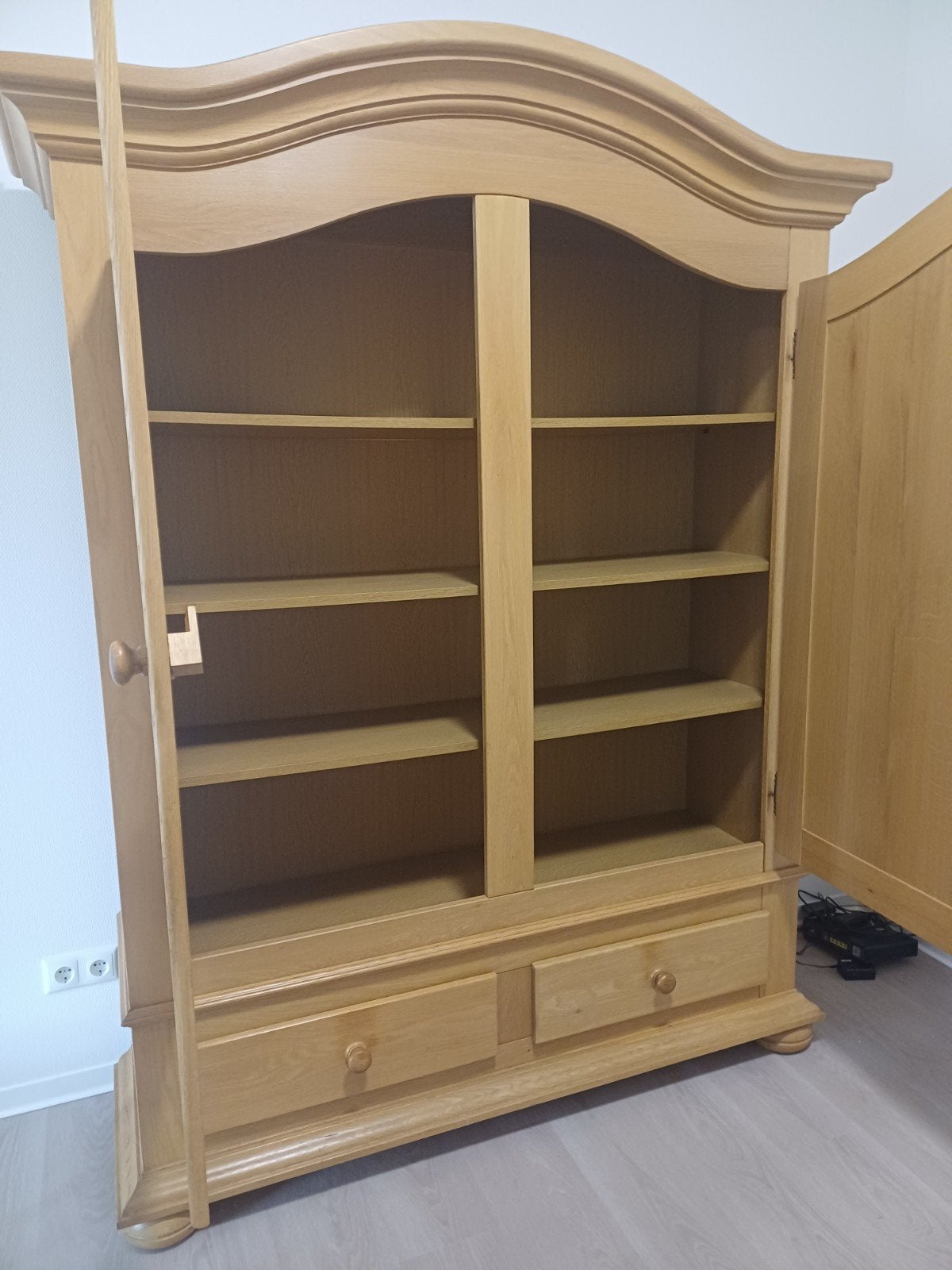 Blank eiken kast gratis, Huis en Inrichting, Ophalen, Gebruikt, 25 tot 50 cm, 150 tot 200 cm