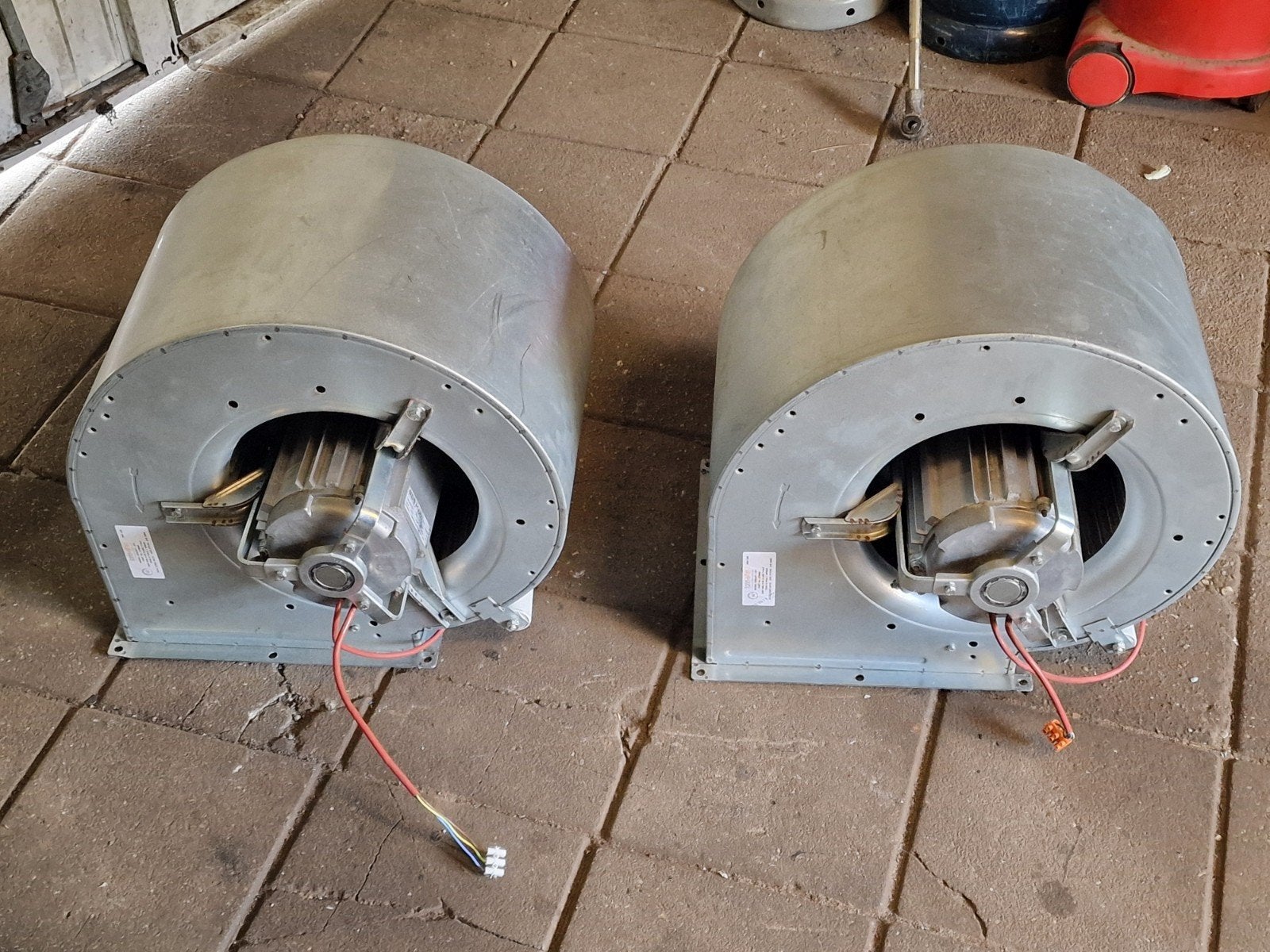 2x zware Torin Sifan Afzuigmotor 5000 m³/h - DDC 321-241, Doe-het-zelf en Verbouw, Ventilatie en Afzuiging, Ophalen of Verzenden