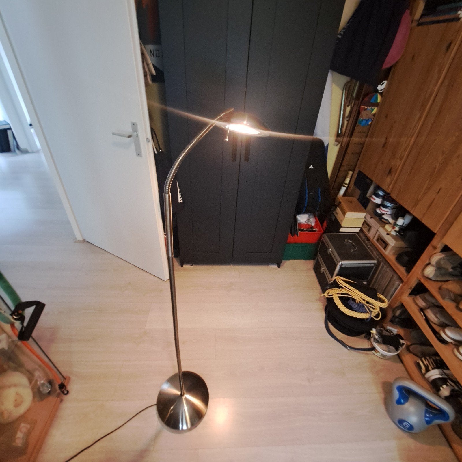 Stijlvolle vloerlamp met flexibele arm en dimmer, Ophalen, Gebruikt, Overige fittingen, Metaal