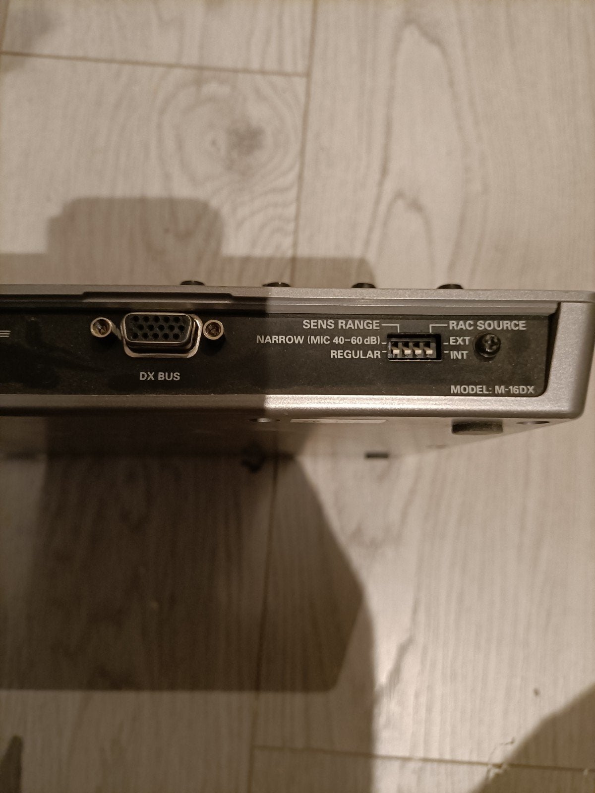Edirol M-16DX Digitale Mixer - 16 kanalen, Ophalen of Verzenden, Gebruikt, 10 tot 20 kanalen, Microfooningang