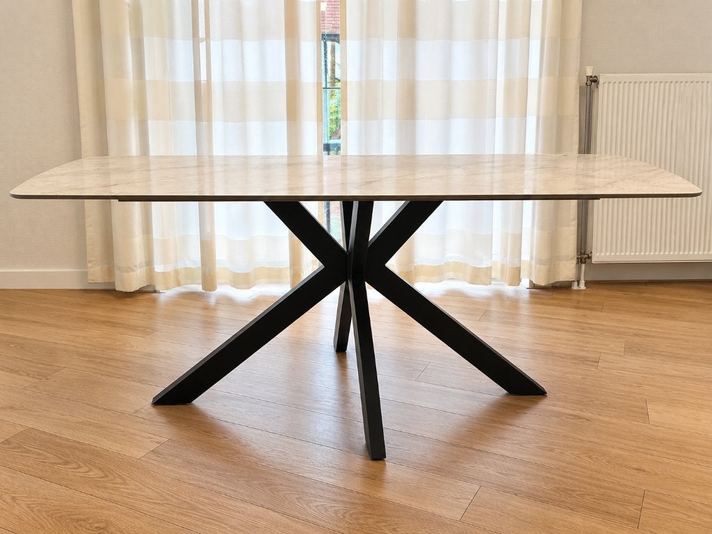 Dining Table with set of 6 Swivel Chairs (Price Negotiable), Huis en Inrichting, Ophalen, Overige materialen, 50 tot 100 cm, Zo goed als nieuw
