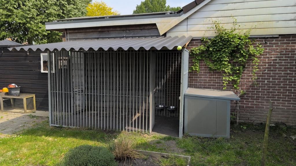 Kennel, Dieren en Toebehoren, Hondenhokken, Ophalen, 110 cm of meer, 100 cm of meer