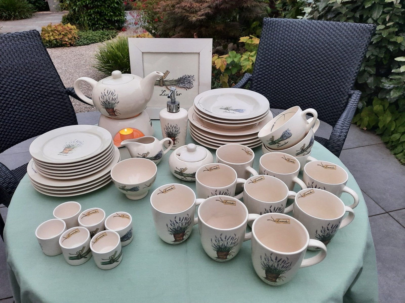 Uitgebreid Lavendel Servies van Jet - Vaatwasbestendig, Ophalen, Keramiek, Landelijk/Boerenbont, Jet by Ter Steege