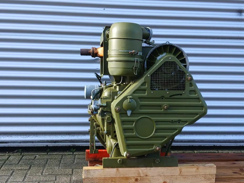 Deutz F2L912, Zakelijke goederen