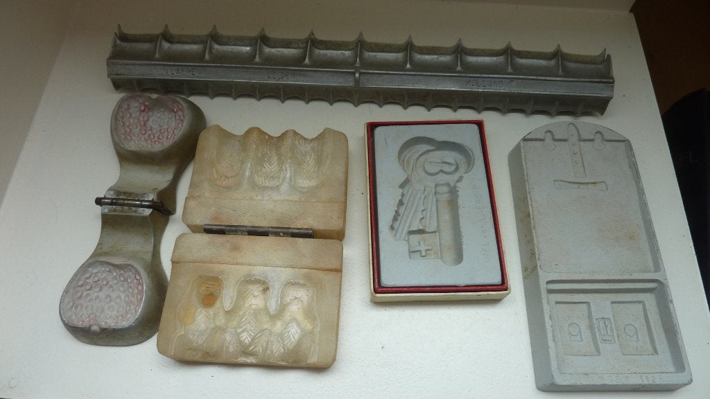 5 stuks antieke van Laere marsepeinvormen, Antiek en Kunst, Ophalen of Verzenden