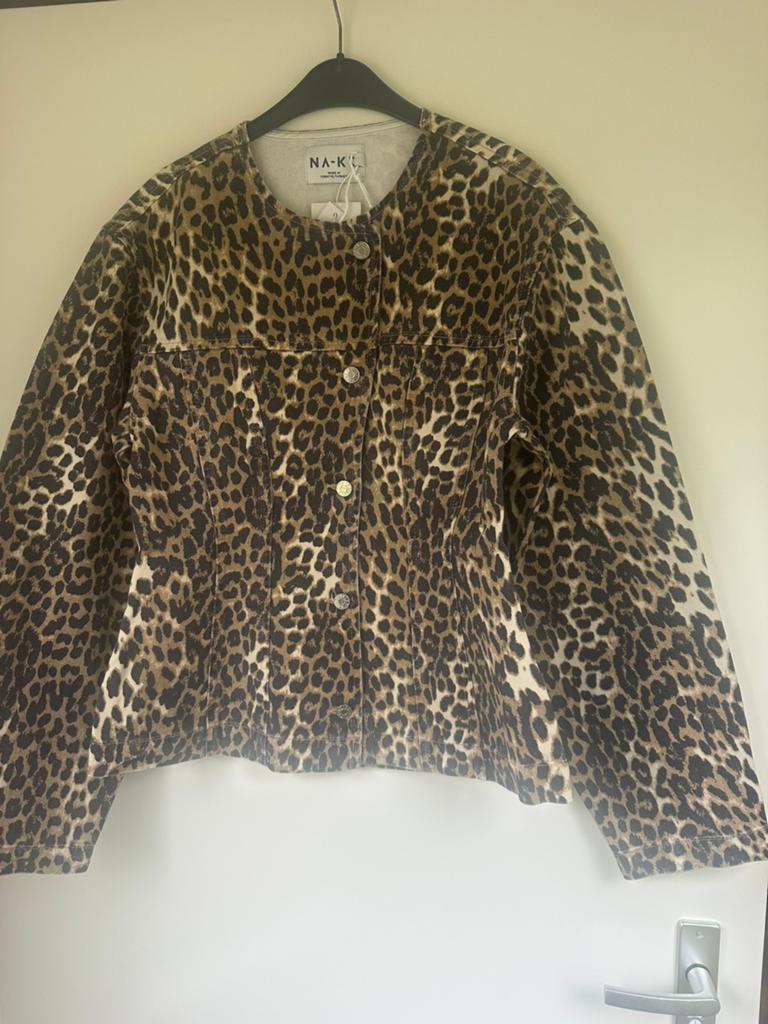 Denim spijkerblouse panterprint NA-KD maat 36 nieuw, Ophalen of Verzenden, Nieuw, Maat 36 (S), Blauw