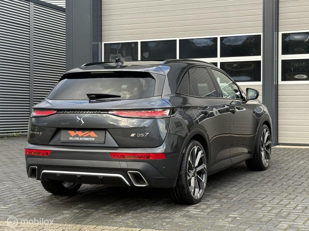 DS7 1.6 PHEV 360 4x4 Performance 21’inch|Pano|Leder, Auto's, DS, Automaat, Automatische klimaatregeling, Zwart, 4 cilinders