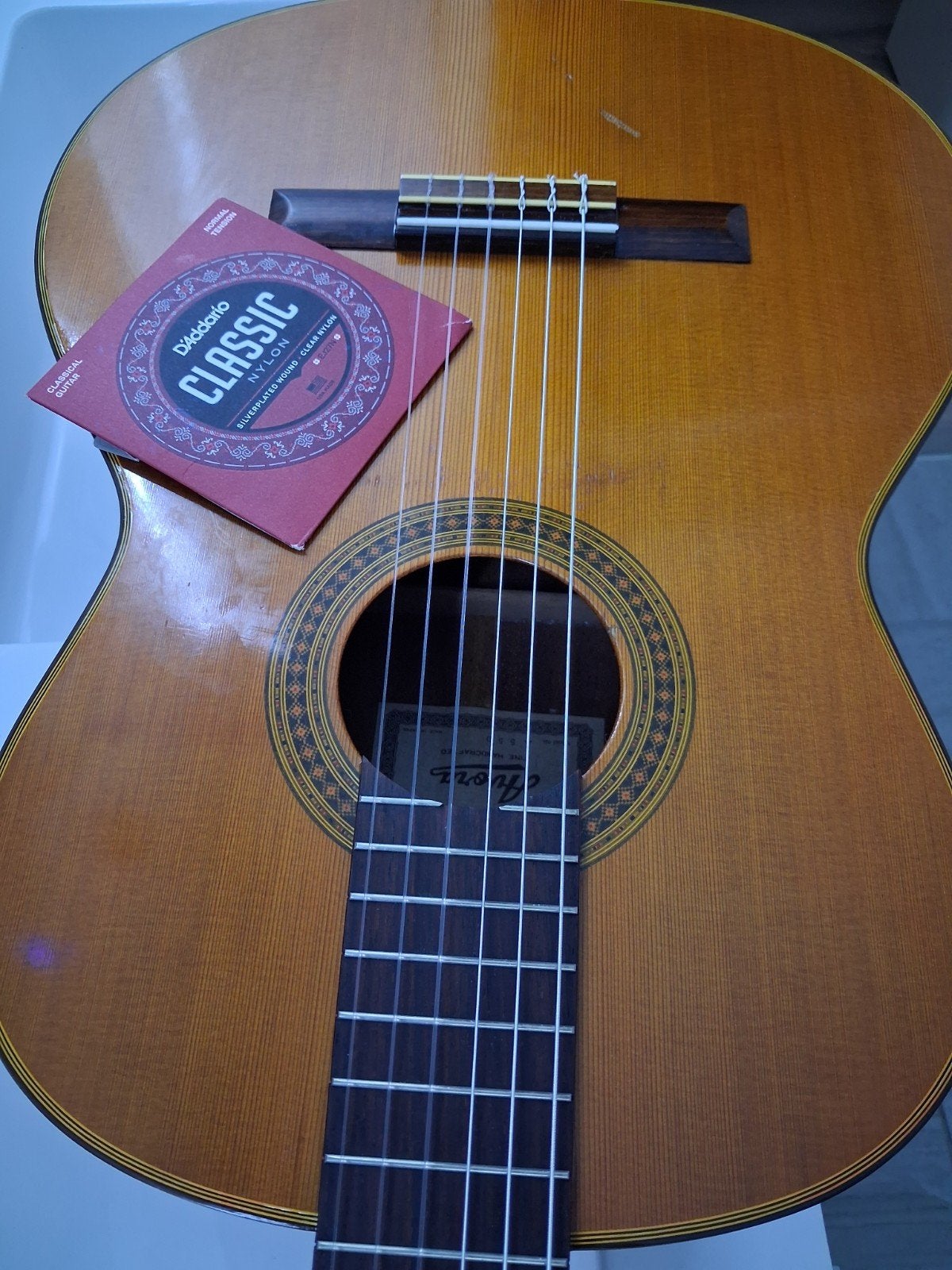 Foto 17 van Vintage Japanse Avora A550 klassieke gitaar 1970 topstaat.