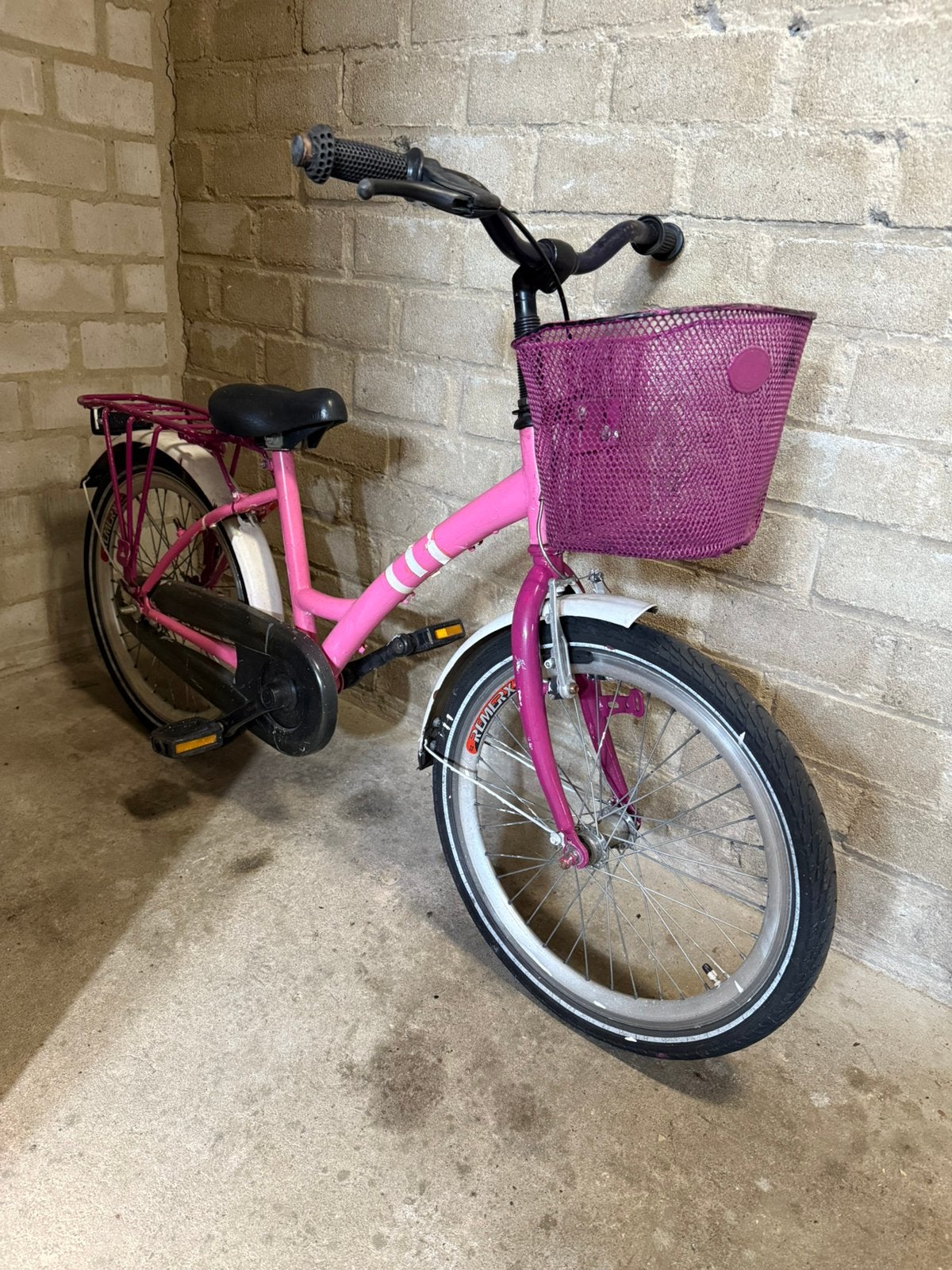 20 İnch meisjefiets met Terugtraprem, Ophalen of Verzenden, Zo goed als nieuw, 20 inch