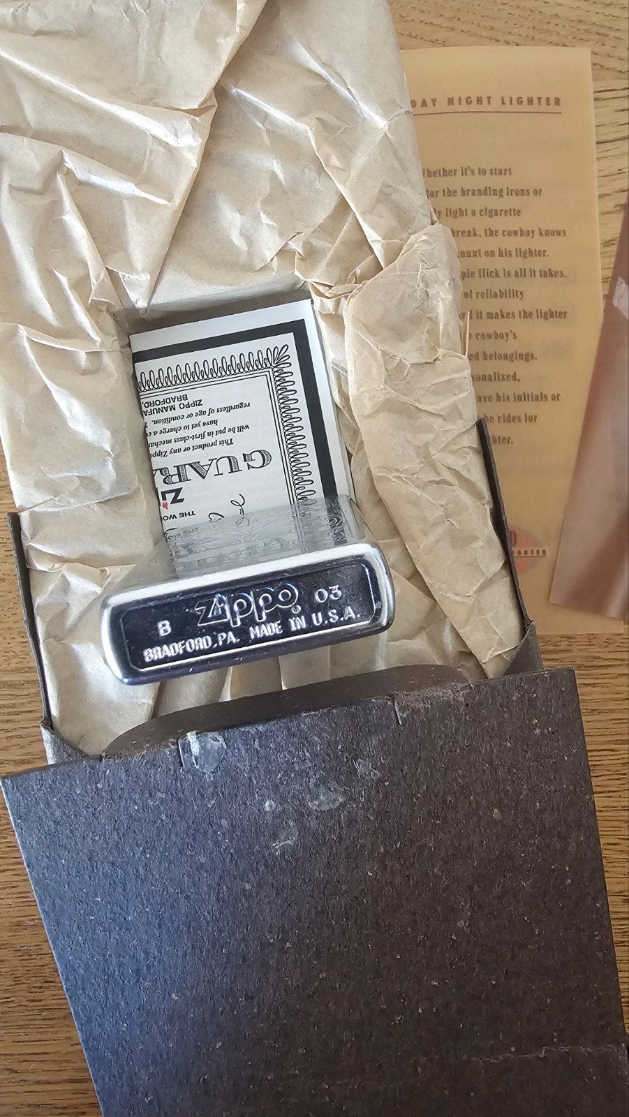 Zippo aansteker in originele verpakking ultra zeldzaam !!, Ophalen of Verzenden, Nieuw, Aansteker