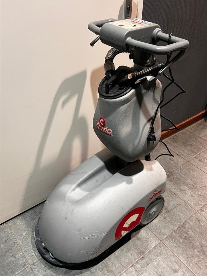 Vispa 35B Compacte Schrob-/Zuigmachine, Overige typen, Niet ingevuld, Niet ingevuld, Ophalen