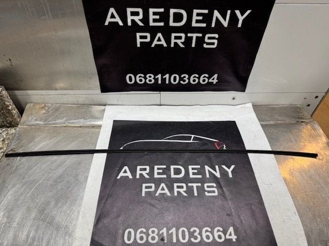 Mercedes A Klasse W176 Achterklep Spoiler Afdichtingsrubber, Auto-onderdelen, Carrosserie en Plaatwerk, Mercedes-Benz, Gebruikt