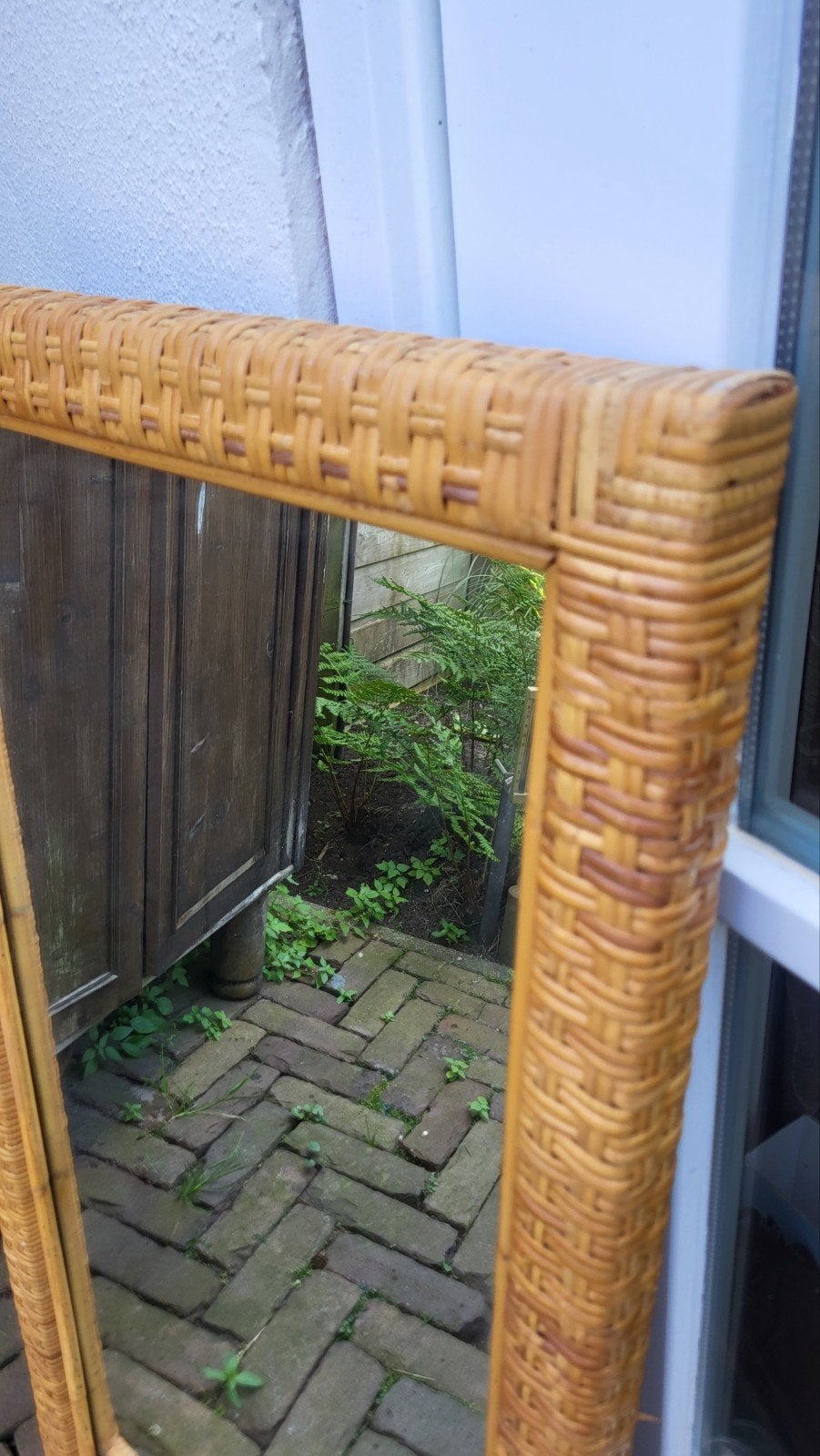 Grote zware spiegel met rotan vlechtwerk, 100 tot 150 cm, Ophalen of Verzenden, Zo goed als nieuw, Rechthoekig