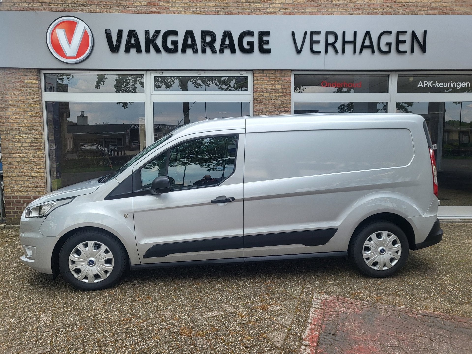 Ford Transit Connect 1.5 EcoBlue L2 Trend, Stof, Gebruikt, 4 cilinders, Origineel Nederlands