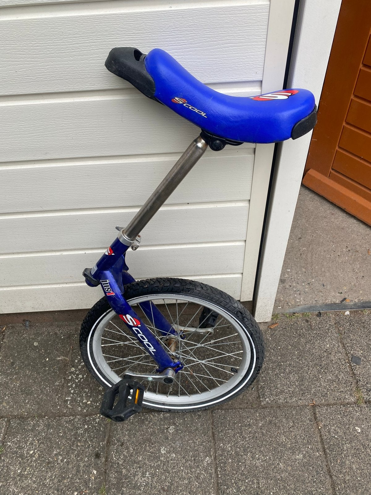 S'COOL Eenwieler - Perfect voor beginners!, Ophalen of Verzenden, Gebruikt
