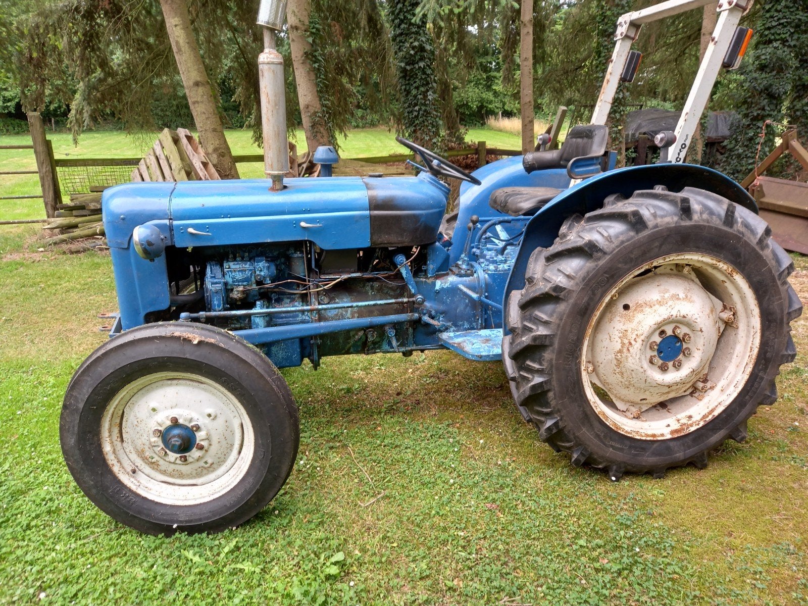 Te koop, Ford Dexta met kenteken., Zakelijke goederen, Agrarisch | Tractoren, Ophalen, Gebruikt, Ford, Tot 80 Pk