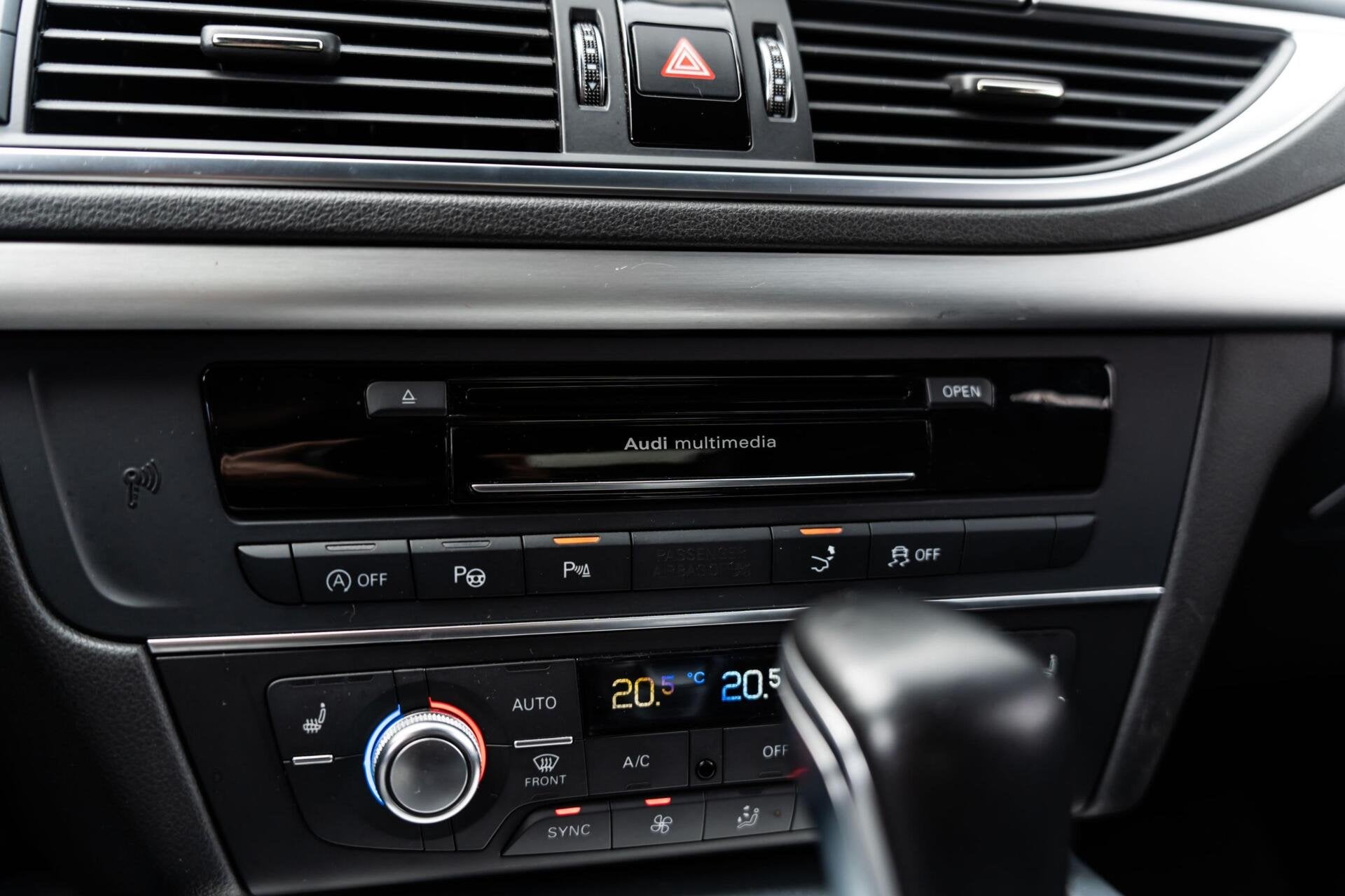Foto 40 van Audi S7 4.0 TFSI quattro Bose BTW Keyless