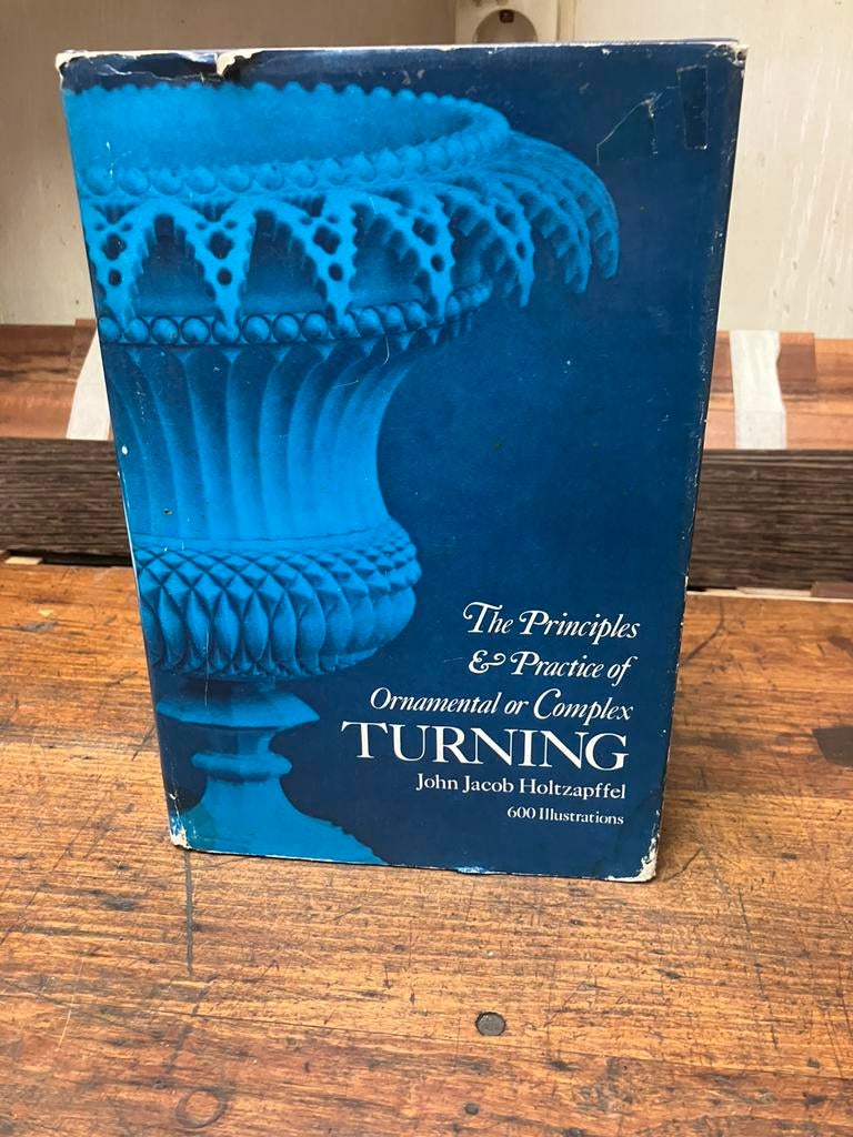The Principles&Practise of complex turning-J.J.Holtzapffel, Boeken, Ophalen of Verzenden, Gelezen