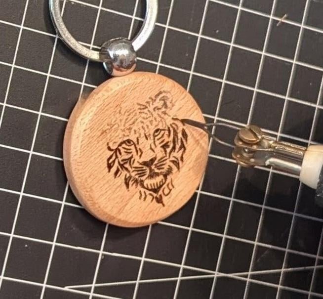 Houten sleutelhanger, handgemaakt (pyrografie), Ophalen of Verzenden, Nieuw