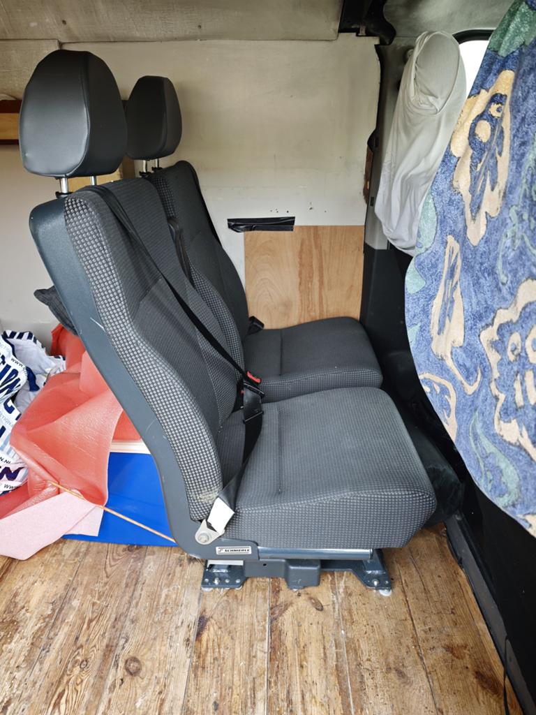 Confortable camperstoelen met gordels van Schnierle, Ophalen, Gebruikt