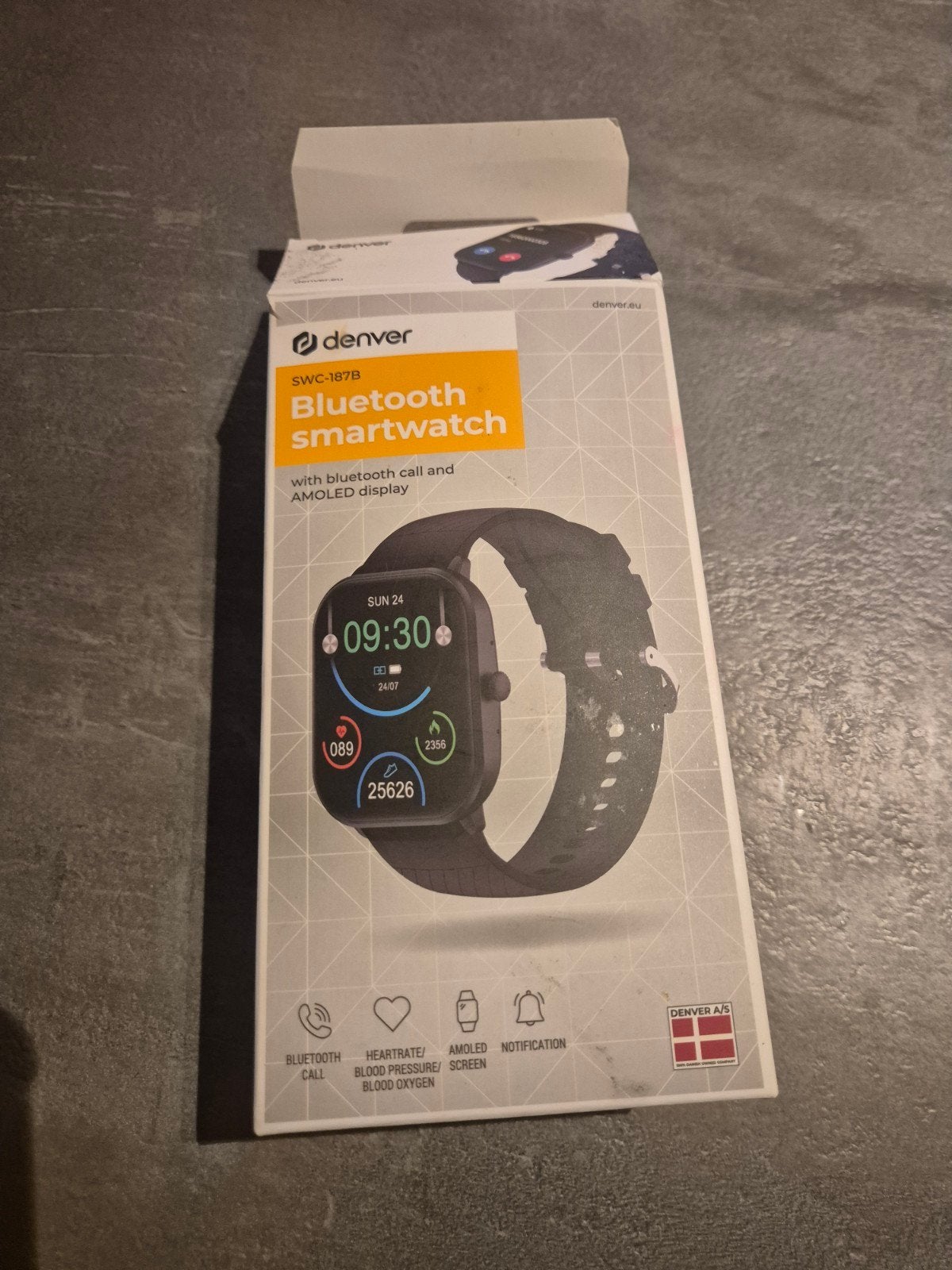 Denver Bluetooth Smartwatch SWC-187B - Zwart, Zwart, Nieuw, Ophalen of Verzenden, Stappen