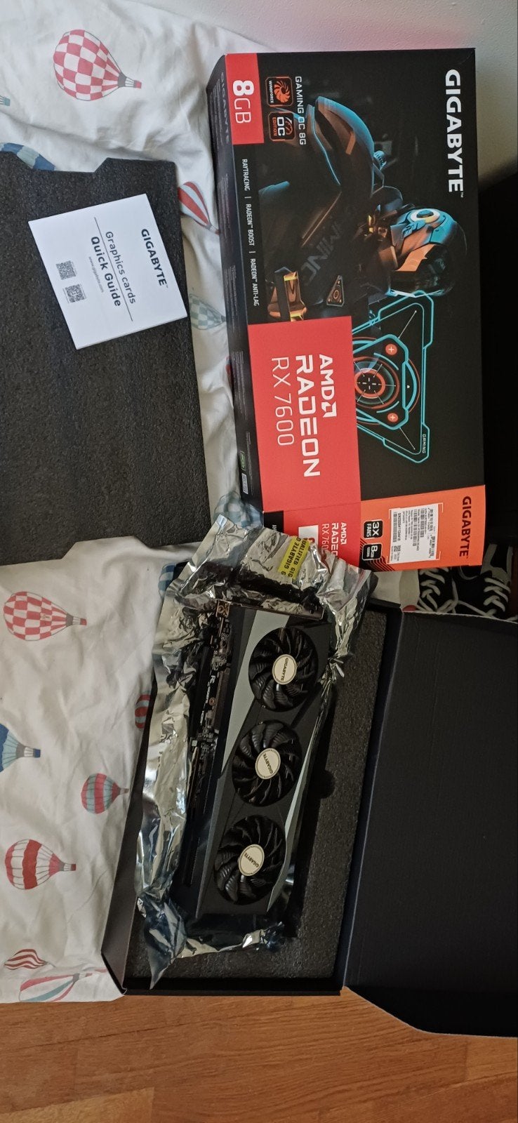 Gigabyte AMD Radeon RX 7600 Gaming OC 8GB Videokaart, Computers en Software, Videokaarten, Ophalen, AMD, GDDR6, PCI-Express 4