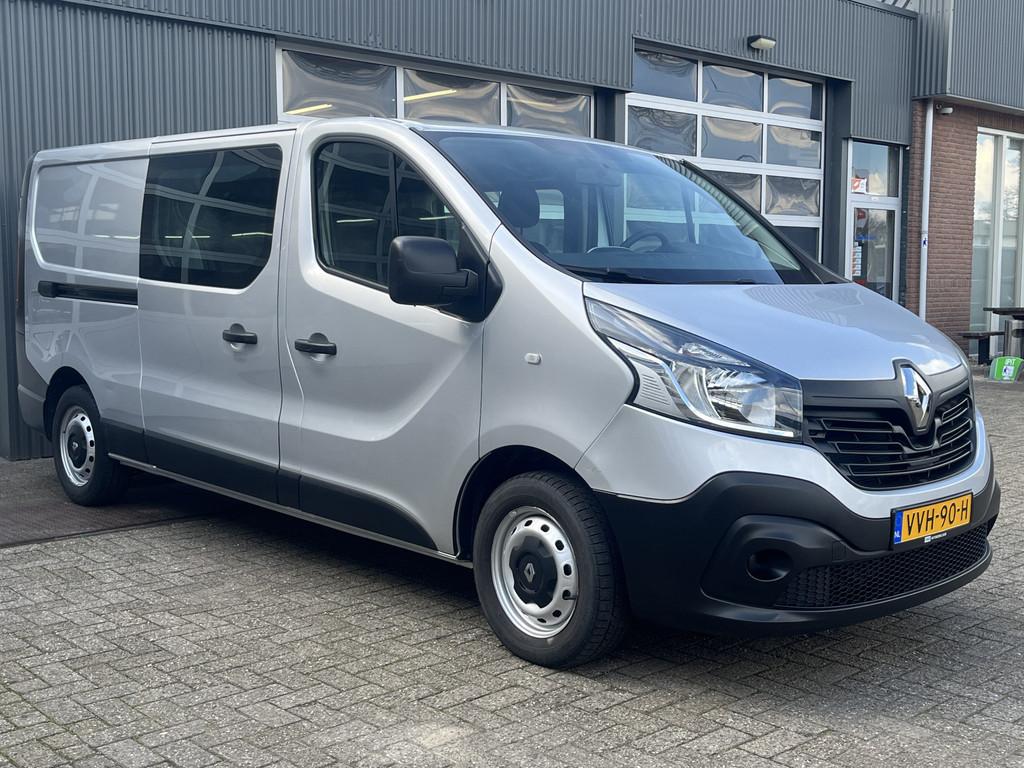 Renault Trafic 1.6 dCi T29 L2H1 DC Marge Btw / Bpm vrij Airc, Auto's, Bestelauto's, Voorwielaandrijving, Gebruikt, 4 cilinders