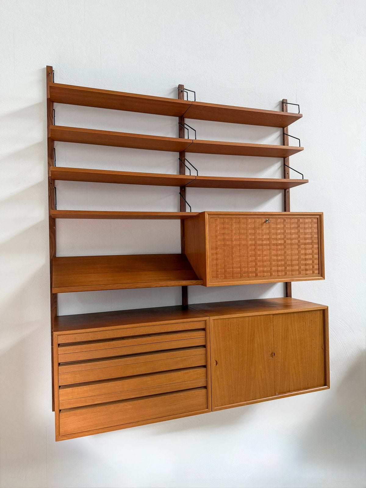 Deens Poul Cadovius Royal System teak wandmeubel wandkast 60, 150 tot 200 cm, Teakhout, Ophalen of Verzenden, Zo goed als nieuw