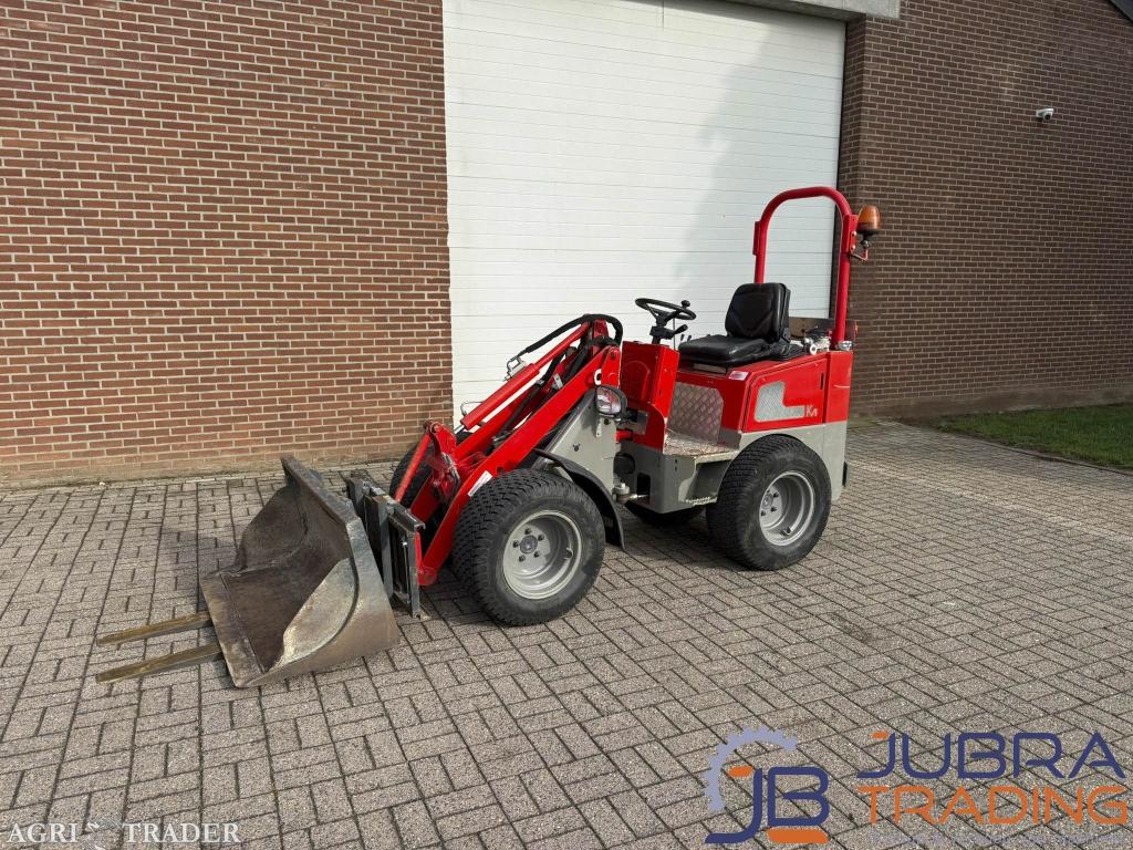 Knikmops 130 Shovel | 2018 | 584U | 750KG | 215CM | Kubota, Zakelijke goederen, Machines en Bouw | Kranen en Graafmachines, Jubra.trading@gmail.com