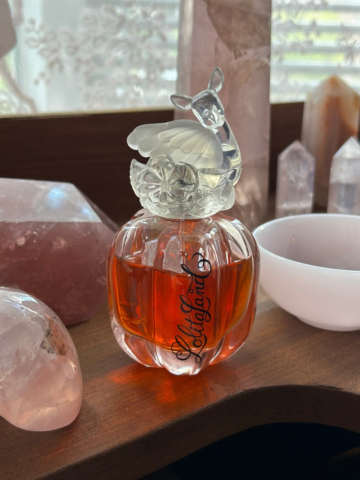 Lolita Lempicka Lolitaland 40ML, Sieraden, Tassen en Uiterlijk, Uiterlijk | Parfum, Ophalen of Verzenden, Zo goed als nieuw