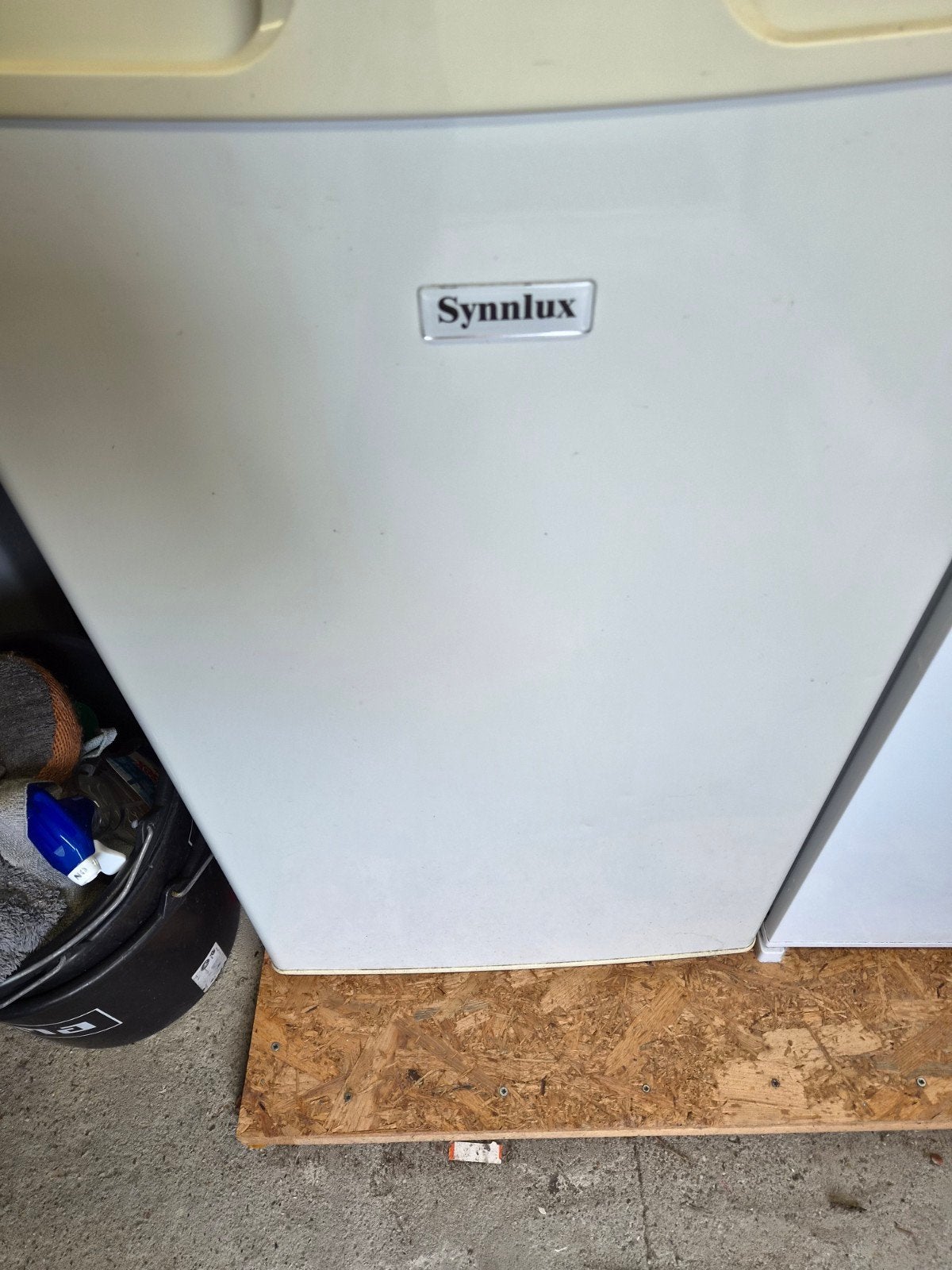 Synnlux ijskast tafelmodel., Witgoed en Apparatuur, Ophalen, Minder dan 85 cm, Minder dan 75 liter, Zonder vriesvak