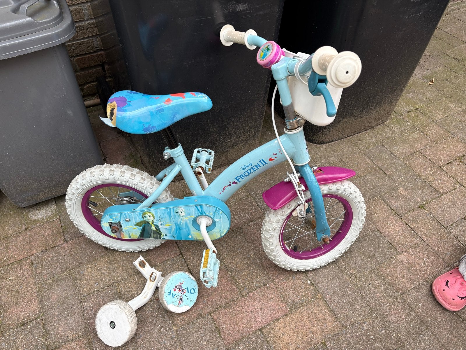 Frozen 2 kinderfiets met zijwieltjes, Fietsen en Brommers, Ophalen, Zijwieltjes, Velgrem, 16 tot 20 inch