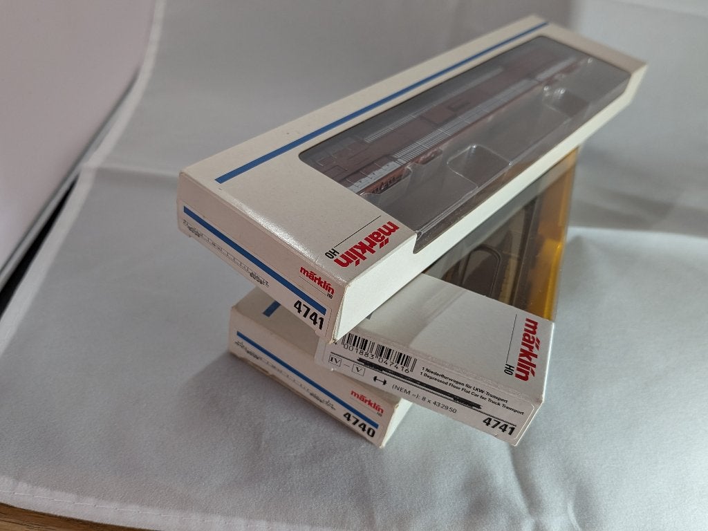 Drie Niederflurwagen, 4740 en 4741 (2*DB en een OBB), Hobby en Vrije tijd, Wisselstroom, Ophalen of Verzenden, Märklin, Nieuw