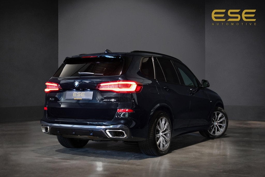 BMW X5 xDrive45e M-Sport | Panorama | Skylounge | H&K | 360, Auto's, Automaat, Gebruikt, 394 pk, Vierwielaandrijving