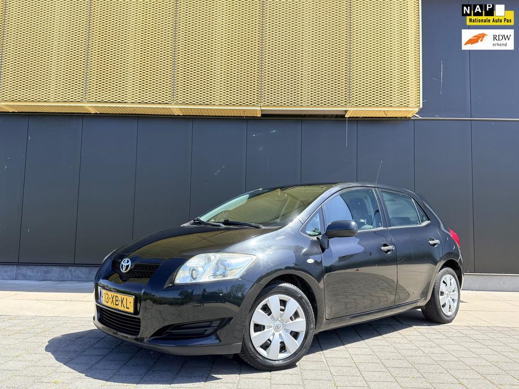 Toyota Auris 1.6-16V Terra | Airco | Parksens | Navi | Bluet, Voorwielaandrijving, Gebruikt, Zwart, 4 cilinders
