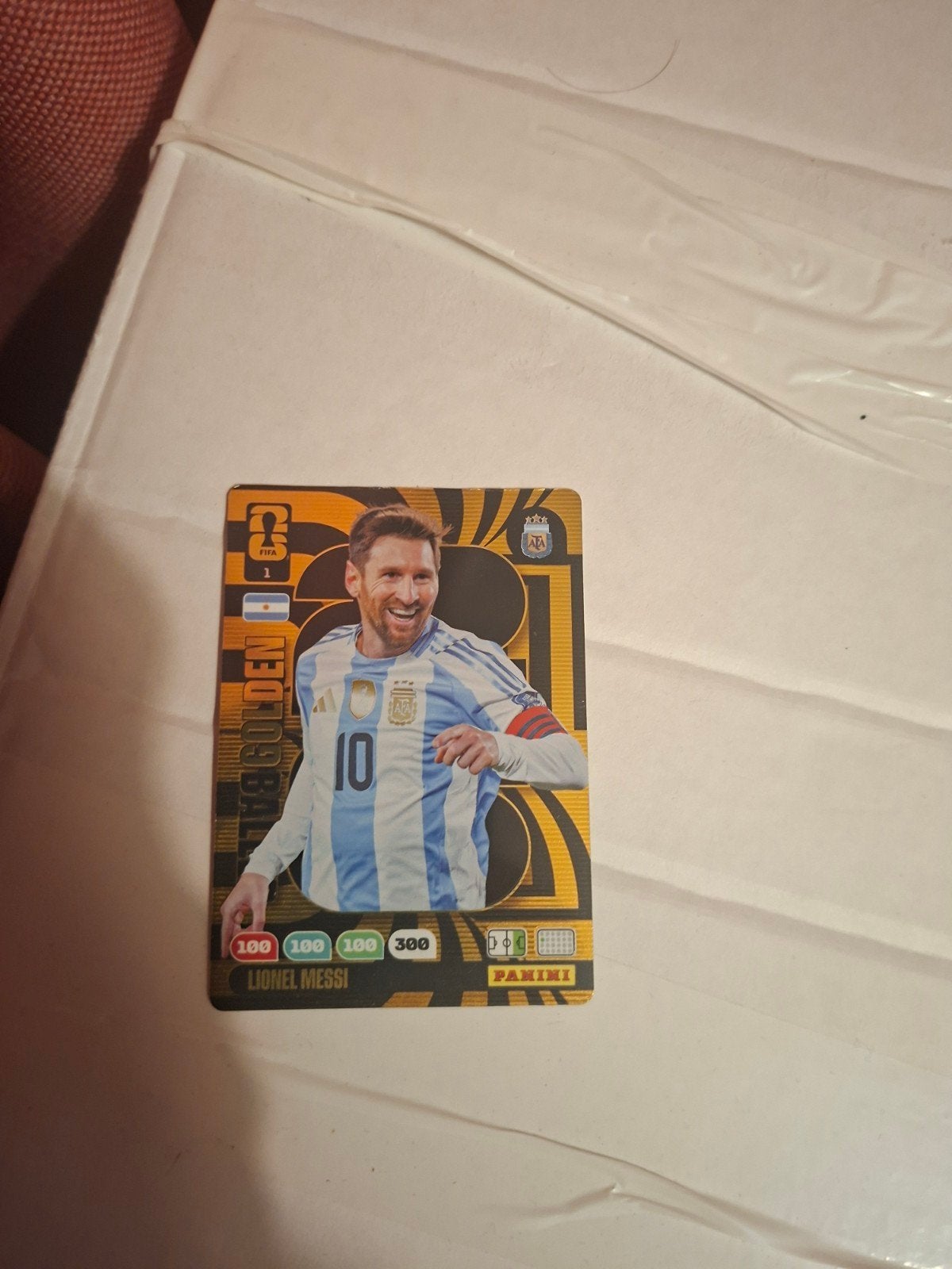 Lionel Messi Panini Adrenalyn XL Golden Ball Spelerskaart, Verzamelen, Sportartikelen en Voetbal, Ophalen of Verzenden